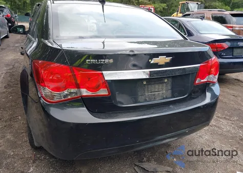 2011 Chevrolet Cruze Ls z USA, uszkodzony, nr VIN 1G1PC5SH5B7307124